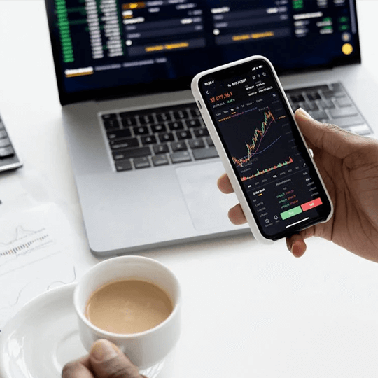 Nova Inviolex crypto investment experts team